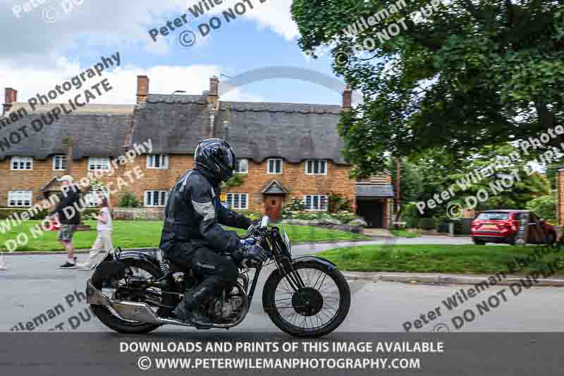 Vintage motorcycle club;eventdigitalimages;no limits trackdays;peter wileman photography;vintage motocycles;vmcc banbury run photographs